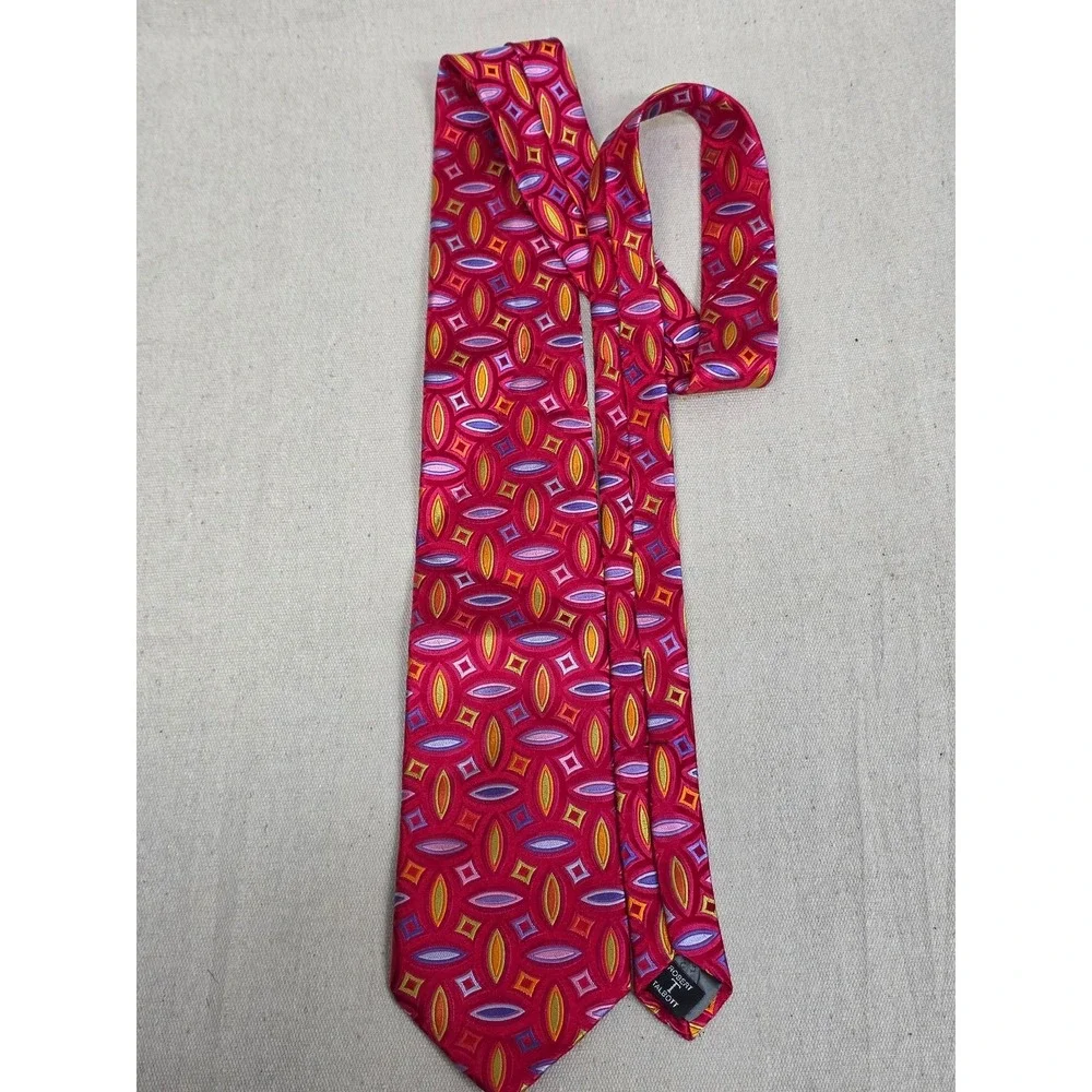 Robert Talbott Best of Class Mens Silk Tie Red‎ Geometric Oval Pattern Necktie